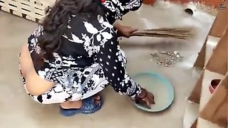 Hot Pakistani Maid Muskan Rani Viral Sex Tape - Homemade HD Fuck