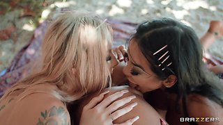 Amazing lesbian threesome with charming interracial models