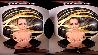 Cindy Shine - Arabesques - Brunette In Stockings Fingering