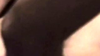 Deep-Throating American-Aussie MILF Gives Amazing Blowjob