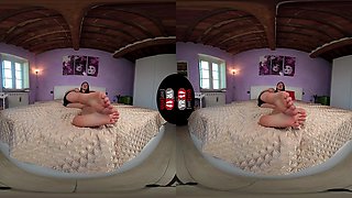 Sensual Petra Lays Down In Bed And Shows Off Her Bare Feet; Virtual Reality Foot Fetish Video