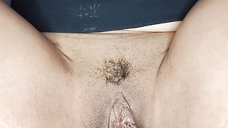 Love fucking my pussy hard till I cum. Keeping it nice and wet.