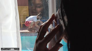 Ryan Reid's husband is the pool guy - hotwife porn with a big ass and cumshot twist!