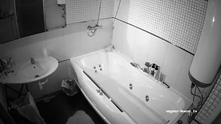 Horny fat arab housewife fingered on amateur hidden cam