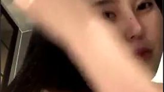 Korean beauty masturbates