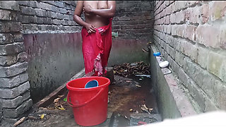 Bangladeshi Girl Hotestt Shower