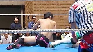 japanese man and woman mixed wrestling