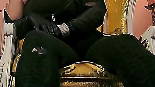 Misress Monika Schmidt Crushing Spitting Feeding Verbal Humiliation Sph in Leathergloves