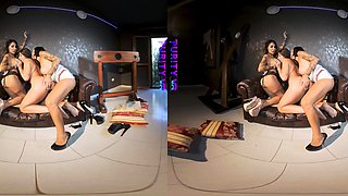 PURITYVR Threesome strap-on with Giulia, Benny, and Ale