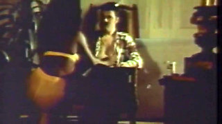 Black and white pussy licking in the bedroom