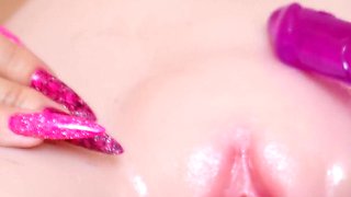 Japanese Schoolgirl Lesbian Has Sex with a Beauty Instead of Lessons!