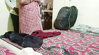 Salu Bhabhi fucked in hotel by her boyfriend and Blowjob with his big dick