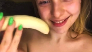 Extreme blowjob with big dildo