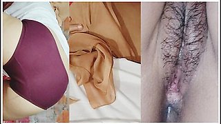 Ngentot Cewek Cantik Jilbab Muslimah Tanpa Kondom. Dia Tak Mau Lepas Hijab Saat Ngentot-evesyantika