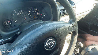Pretty hitchhiker seduces driver and gives blowjob at 93 mph