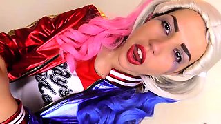 Petra in Harley Quinn Cosplay costume