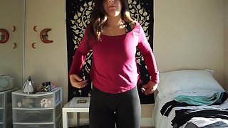 Sasha bree fit in hot leggings