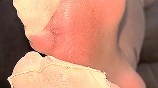 Nylon Foot Humiliation JOI - Obey Your Goddess - Ivys Feet