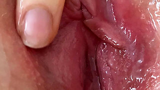 Extreme Close up Wet Pussy and Clit Orgasm