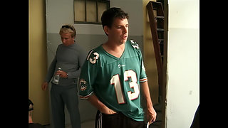 Behind the Scenes of a Fetishist Set