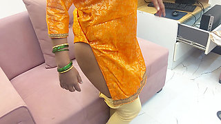Anal Fetish- Big Ass Desi Bhabhi Inserting Belan in Her Big Ass, When Her Husband Not in Home