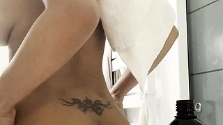 Blonde MILF with Big Boobs Playing Cam Free Porn
