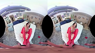 Brandy Aniston, Virtual Reality And Mike Mancini In Busty Fucks In Vr!