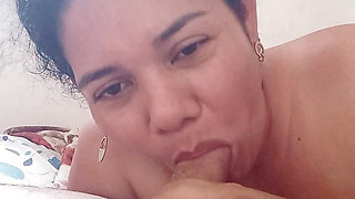 Deepthroat Sucking Girl
