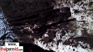 Nasty amateur porn Thai mom humped in a cave