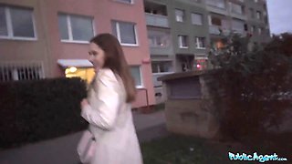 Public agent nailed this young thing while her mummy was next door