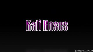 Kali Roses Ultra Thick Sex Machine - Exclusive Scene - JulesJordan