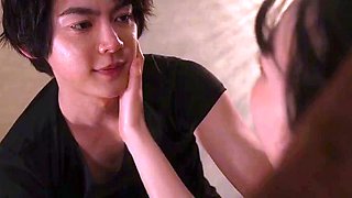 Sexy Japanese teen gives oily massage very sensually