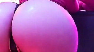 Cosplay. Bouncing Ass