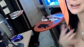 Hot amateur teen butt plug solo play