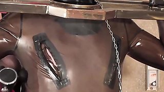 Hanna Engels - Completely Under My Control - Testing the Object