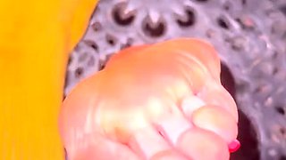 Amateur porn Gives Us Some Foot Fetish Aurora