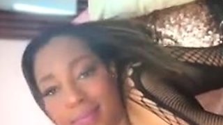 Amanda Black and Nikky Thorne hand sex toy do fist fuck