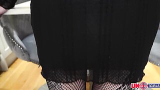 Smiling floozy's babe clip