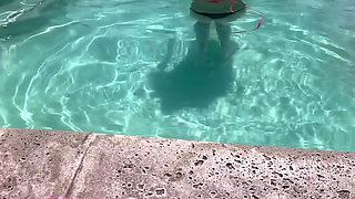 Cum to the pool with me wearing a micro bikini and showing my perfect body