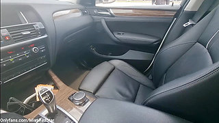 Hot Golddigger Woman Ask for a Car Riding Sex