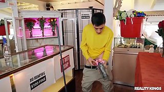 Insatiable Milf With Glasses Takes Jordis Cock As D With Lexi Luna