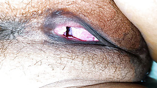 Wife's chut ki chudai kiya chut me land put in chute, she enjoyed it