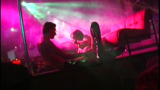 STRIP TEASE IN THE CLUB WITH FINAL BLOW JOB