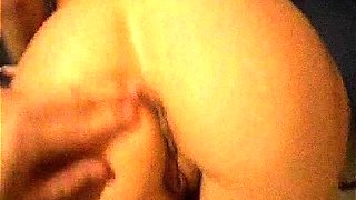 Pulled amateurs close up car sex