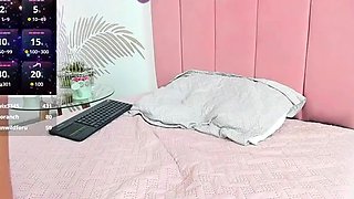Blonde tight pussy babe solo toy fun in glamour masturbation
