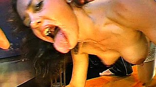 Amateur Anal Virgin Alisa Andrews Fucks Tight Ass