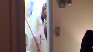 Voyer epony nathalie in bathroom