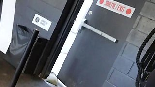 Cumshot amateur MILF suck and jerks dude in the bedroom