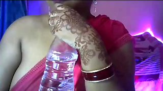 Hot desi sexy girl opens her clothes and shows her boobs and nipples.
