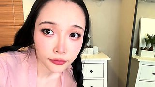 Japanese Babe Oiled Solo